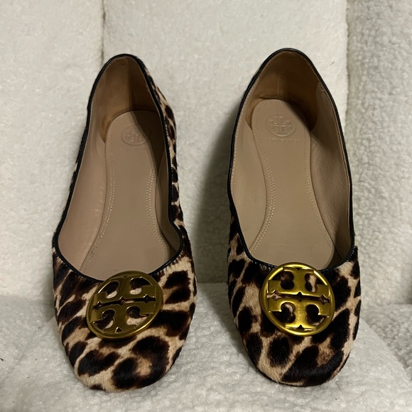 COPY - Tory Burch Flats - Picture 1 of 4